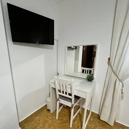 Hostal Preciosa En A 5 Min Del Centro Histórico *