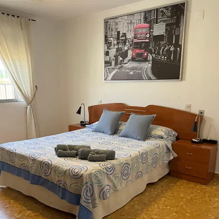 Preciosa En A 5 Min Del Centro Histórico Hostal Gandía